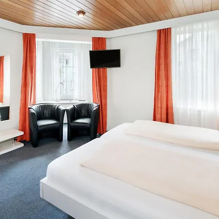 Hotel Romäus *