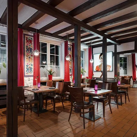 Romaeus Hotel